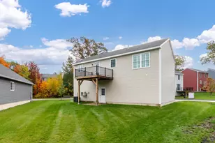 16 Sparrow Ln, Laconia, NH 03246 - Photo 27