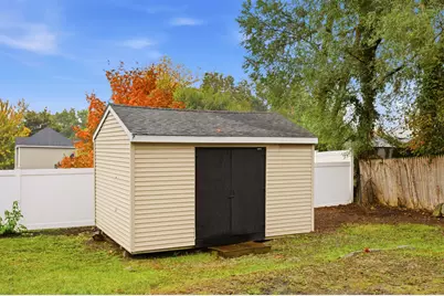 8 Edwards Street, Salem, NH 03079 - Photo 33