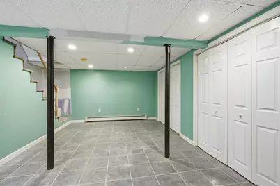 8 Edwards Street, Salem, NH 03079 - Photo 29