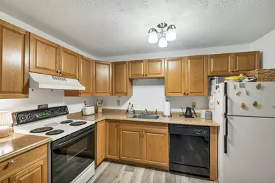34 Dunbarton Road #1D, Manchester, NH 03102 - Photo 5