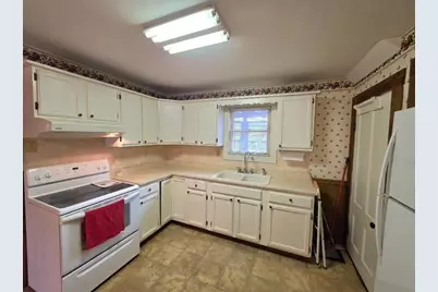 397 Willard Street, Berlin, NH 03570 - Photo 13