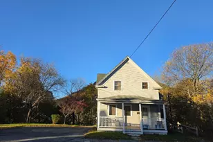397 Willard St, Berlin, NH 03570 - Photo 3