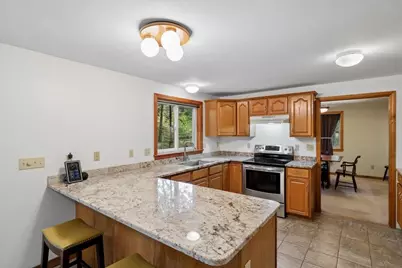 4 Jan Lane, Newmarket, NH 03857 - Photo 5