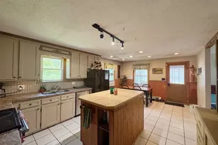 3 Nel Mar Heights, Claremont, NH 03743 - Photo 9