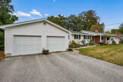 33 Cedar Street, Hudson, NH 03051 - Photo 3