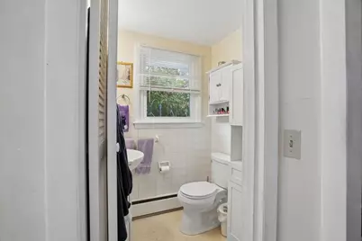 33 Cedar Street, Hudson, NH 03051 - Photo 15