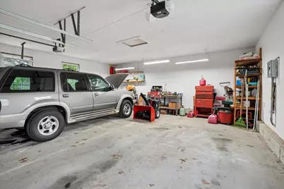 33 Cedar Street, Hudson, NH 03051 - Photo 29