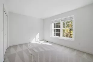 9 Lilac Ct, Litchfield, NH 03052 - Photo 35