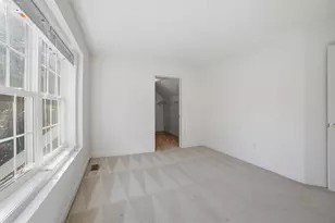 9 Lilac Ct, Litchfield, NH 03052 - Photo 33