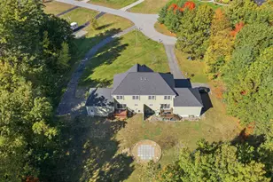 9 Lilac Ct, Litchfield, NH 03052 - Photo 7