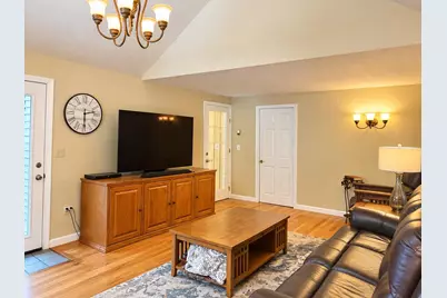 49 Marty Drive, Merrimack, NH 03054 - Photo 13