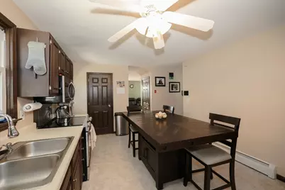 53 Wagner Street, Manchester, NH 03104 - Photo 5