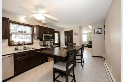 53 Wagner Street, Manchester, NH 03104 - Photo 3