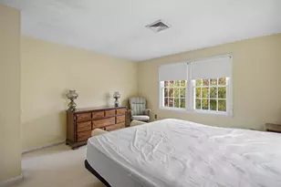 328 Fox Hollow Way, Manchester, NH 03104 - Photo 21