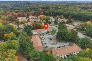 328 Fox Hollow Way, Manchester, NH 03104 - Photo 9