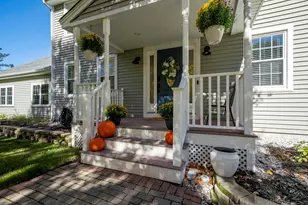 4 Copperfield Ln, Londonderry, NH 03053 - Photo 1