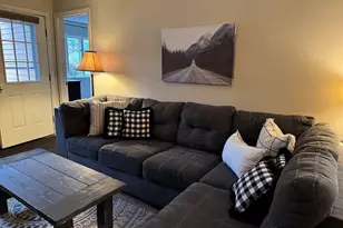227 Main St, Lincoln, NH 03251 - Photo 5