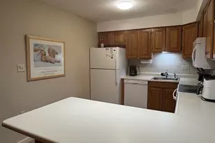 227 Main St, Lincoln, NH 03251 - Photo 11
