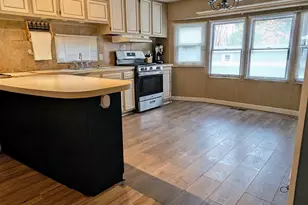 22 Roland Dr, Allenstown, NH 03275 - Photo 5