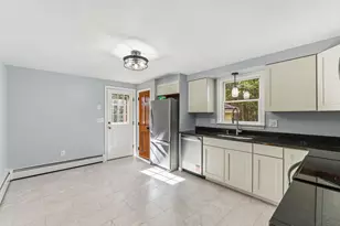 36 Davis Blvd, Rochester, NH 03868 - Photo 11