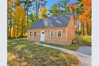 92 Long Shores Drive, Barrington, NH 03825 - Photo 1