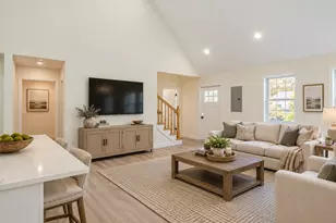 92 Long Shores Dr, Barrington, NH 03825 - Photo 5