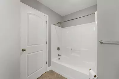 91 Woodview Way #91, Manchester, NH 03102 - Photo 49