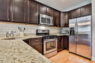 91 Woodview Way #91, Manchester, NH 03102 - Photo 7