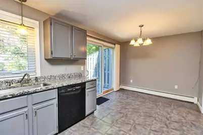 46 Valley West Way, Manchester, NH 03102 - Photo 11