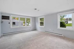 65 Blossom St, Keene, NH 03431 - Photo 13