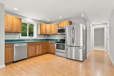 24 Rand Drive, Chester, NH 03036 - Photo 7