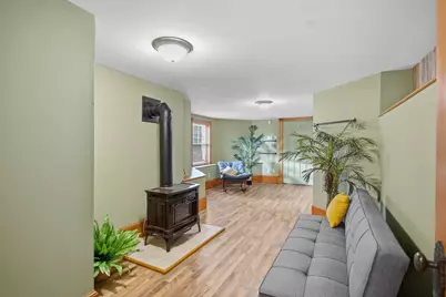 574 Belmont Street, Manchester, NH 03104 - Photo 25