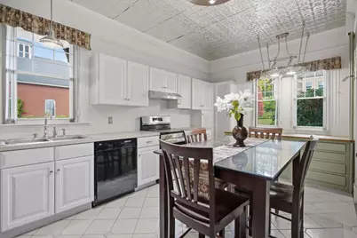 574 Belmont Street, Manchester, NH 03104 - Photo 13