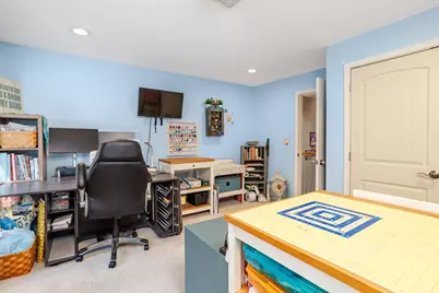 426 Fox Hollow Way, Manchester, NH 03104 - Photo 29