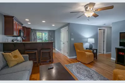 19 Sanders Road, Hudson, NH 03051 - Photo 9
