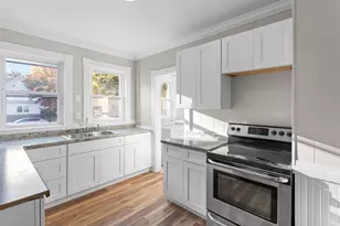 6 Ray St, Manchester, NH 03104 - Photo 3