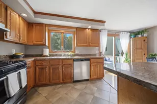 120 Newton Rd, Plaistow, NH 03865 - Photo 9