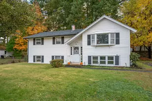 28 Edinburgh Dr, Nashua, NH 03062 - Photo 1