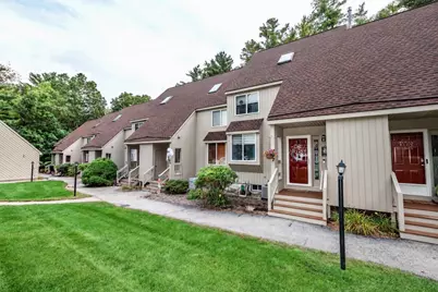 27 Suffolk Court #168, Bedford, NH 03110 - Photo 3