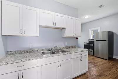 2 Meadow Street, Claremont, NH 03743 - Photo 5