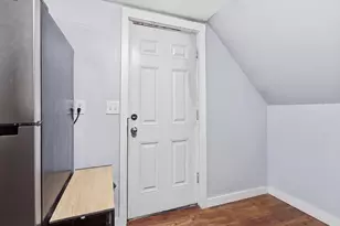 12 Meadow St, Claremont, NH 03743 - Photo 19