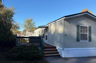 40 Hampton Rd, Exeter, NH 03833 - Photo 1