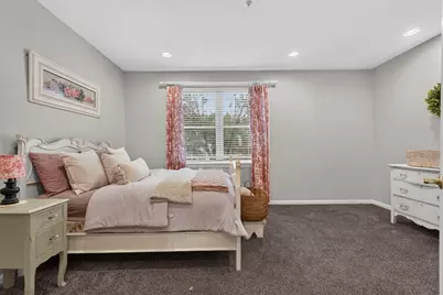 5 Hammersmith Way, Bedford, NH 03110 - Photo 23
