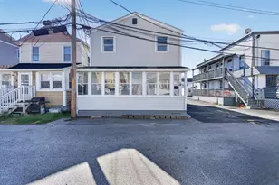 9 Perkins Ave, Hampton, NH 03842 - Photo 3