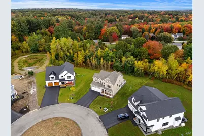 27 Lily Lane, Londonderry, NH 03053 - Photo 41