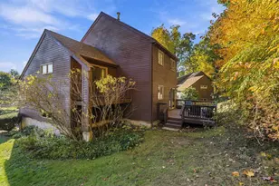 19 Gloucester Ln, Nashua, NH 03063 - Photo 27