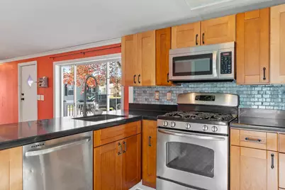 11 Robbins Street, Hinsdale, NH 03451 - Photo 13