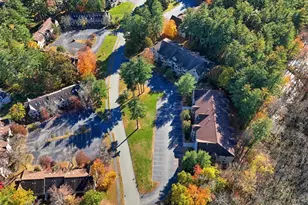 5 Bartemus Trail, Nashua, NH 03063 - Photo 25