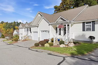 34 Mammoth Road #14, Hooksett, NH 03106 - Photo 1