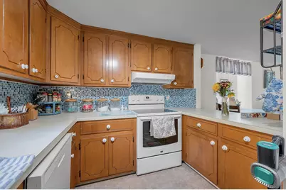 7 Essex Green Court #7, Merrimack, NH 03054 - Photo 3